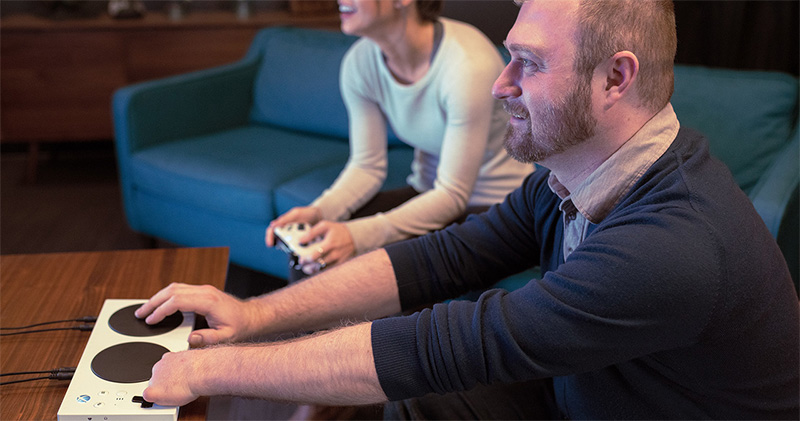 Xbox Adaptive Controller 正式發表,可外接更多遊戲周邊配備 - 電腦王阿達 Xbox Adaptive Controller 正式發表,可外接更多遊戲周邊配備 - 電腦王阿達