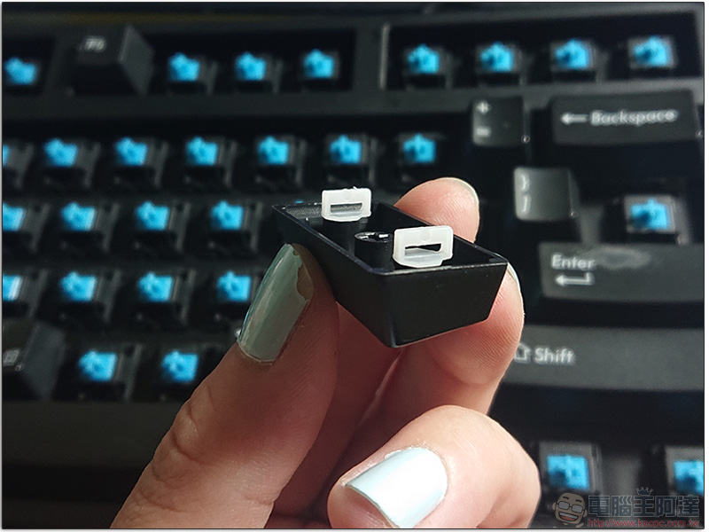 機械式鍵盤 平衡桿 結構下該怎麼拆卸與安裝鍵帽? - 電腦王阿達 機械式鍵盤 平衡桿 結構下該怎麼拆卸與安裝鍵帽? - 電腦王阿達