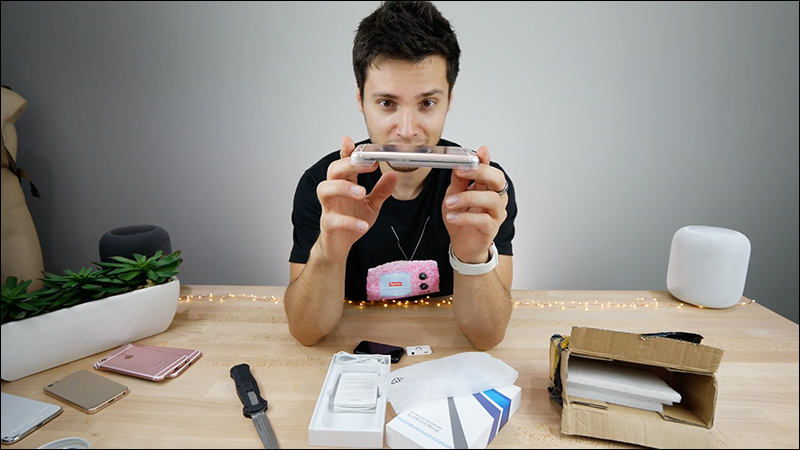 雙螢幕 iPhone 來了?來自中國的 iPhone 背夾保護殼 - 電腦王阿達 雙螢幕 iPhone 來了?來自中國的 iPhone 背夾保護殼 - 電腦王阿達