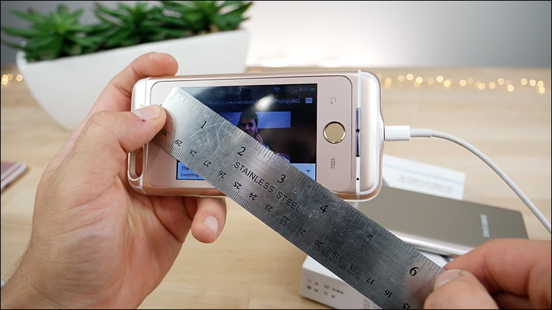 雙螢幕 iPhone 來了?來自中國的 iPhone 背夾保護殼 - 電腦王阿達 雙螢幕 iPhone 來了?來自中國的 iPhone 背夾保護殼 - 電腦王阿達