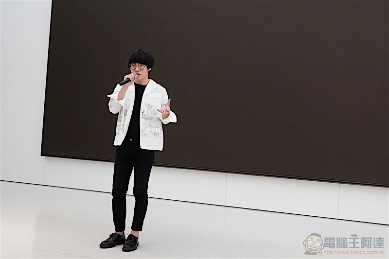 完全用 iPhone 拍的 盧廣仲 MV 只是開始,Apple 與導演對談專業行動攝影的《明仔載》 - 電腦王阿達 完全用 iPhone 拍的 盧廣仲 MV 只是開始,Apple 與導演對談專業行動攝影的《明仔載》 - 電腦王阿達