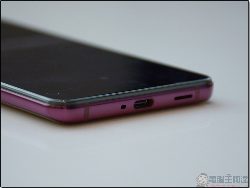 HTC U12+ 發表 Edge Sense 2 進化降臨,給你 Double Tap 邊框快速手指感應 - 電腦王阿達 HTC U12+ 發表 Edge Sense 2 進化降臨,給你 Double Tap 邊框快速手指感應 - 電腦王阿達