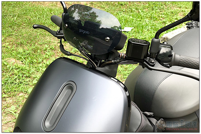 Gogoro S2 快速試駕體驗 :理性地再任性了一回 - 電腦王阿達 Gogoro S2 快速試駕體驗 :理性地再任性了一回 - 電腦王阿達