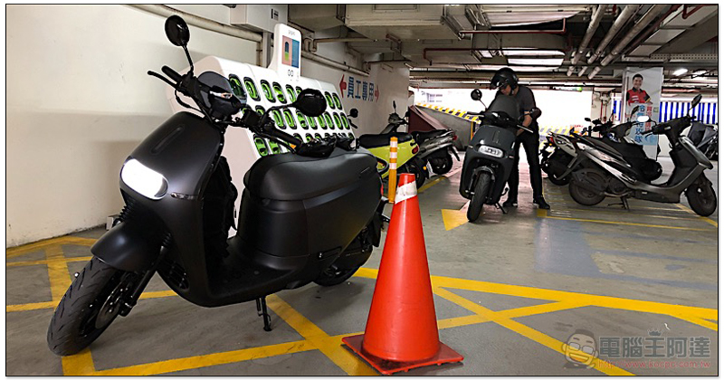 Gogoro S2 快速試駕體驗 :理性地再任性了一回 - 電腦王阿達 Gogoro S2 快速試駕體驗 :理性地再任性了一回 - 電腦王阿達