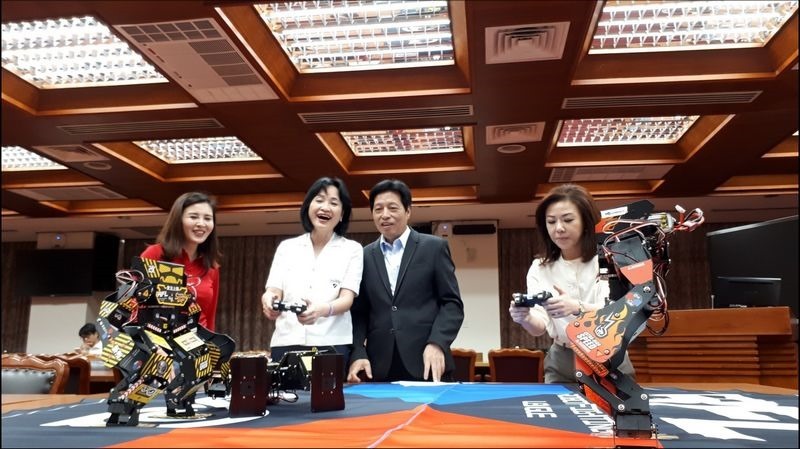 台北市繁星 100機器人菁英培育計畫 (6) 台北市繁星 100機器人菁英培育計畫 (6)