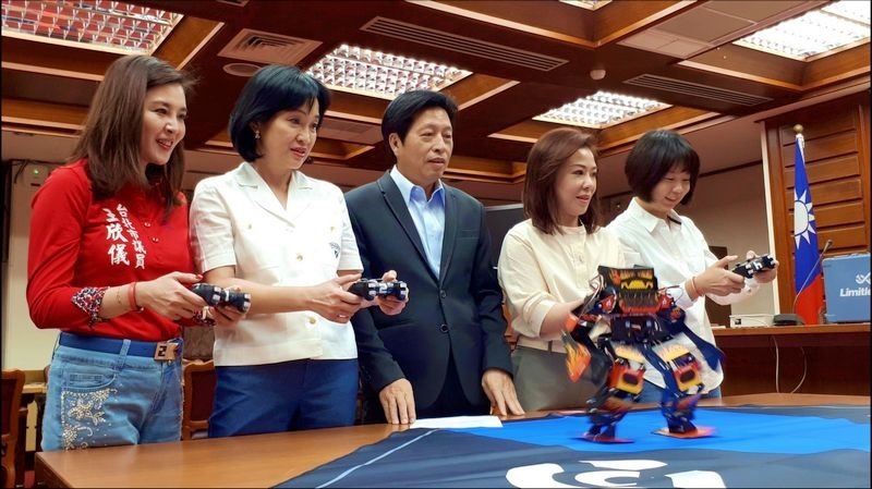 台北市繁星 100機器人菁英培育計畫 (4) 台北市繁星 100機器人菁英培育計畫 (4)