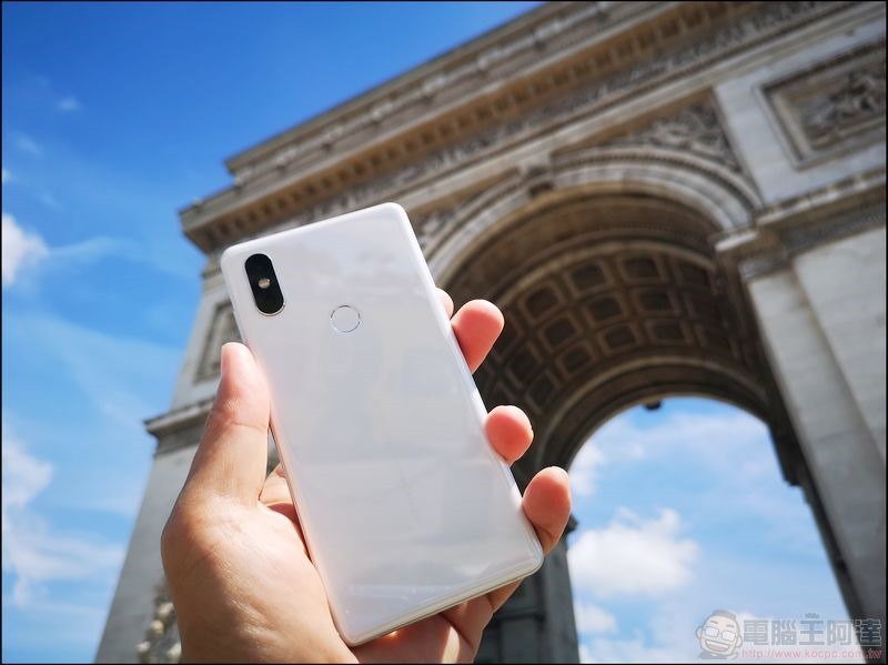 小米MIX 2S 開箱 - 01 小米MIX 2S 開箱 - 01