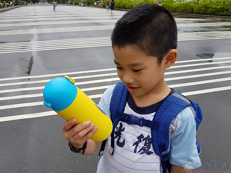 新一代 Gululu Talk 水精靈兒童智能水壺 , 養成喝水好習慣還能聽故事 - 電腦王阿達 新一代 Gululu Talk 水精靈兒童智能水壺 , 養成喝水好習慣還能聽故事 - 電腦王阿達