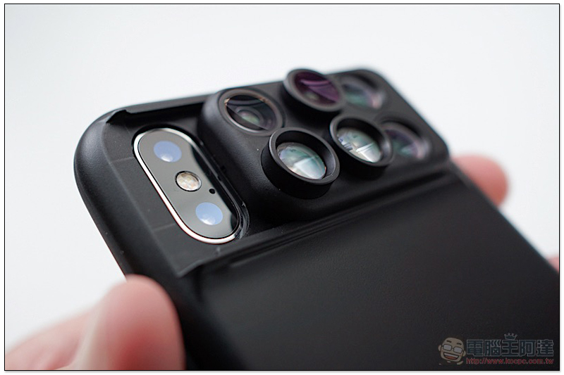ShiftCam 2.0 開箱 實拍:iPhone X 滑動上膛,秒換外接鏡頭的強大手機殼 - 電腦王阿達 ShiftCam 2.0 開箱 實拍:iPhone X 滑動上膛,秒換外接鏡頭的強大手機殼 - 電腦王阿達