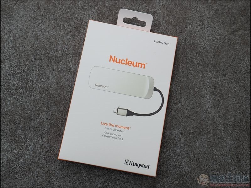Kingston Nucleum USB Type-C 7合一集線器 開箱 - 02 Kingston Nucleum USB Type-C 7合一集線器 開箱 - 02