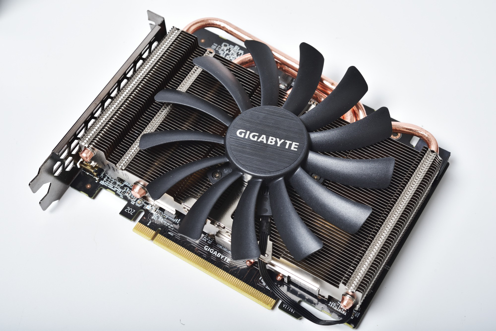 GIGABYTE RX 580 Gaming Box 行動外接顯卡盒 用 Thunderbolt 拯救 Ultrabook - 電腦王阿達 GIGABYTE RX 580 Gaming Box 行動外接顯卡盒 用 Thunderbolt 拯救 Ultrabook - 電腦王阿達