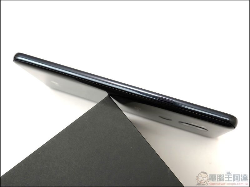 LG G7+ ThinQ 開箱 評測 - 11 LG G7+ ThinQ 開箱 評測 - 11