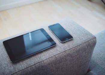 國外研究顯示 擁有 iPhone 或 iPad 是最能代表 高收入 的指標 - 電腦王阿達