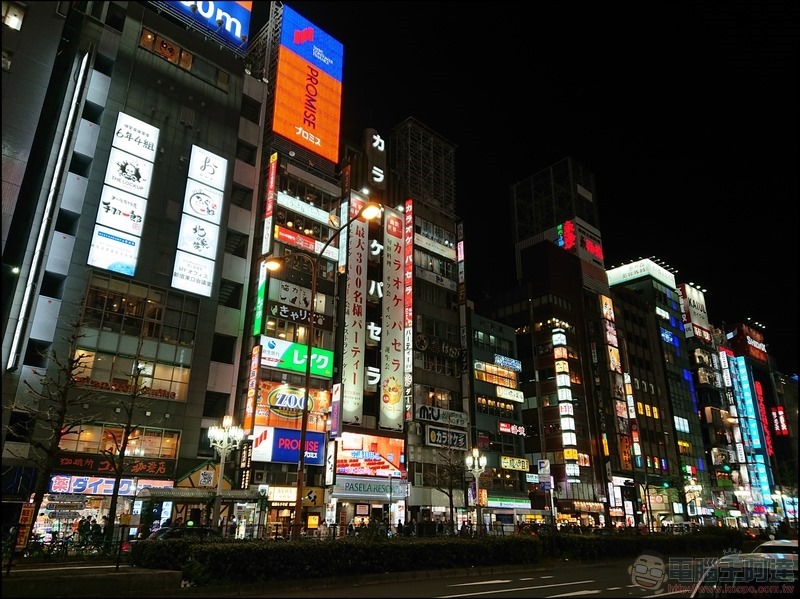 nEO_IMG_新宿夜景 (7) nEO_IMG_新宿夜景 (7)