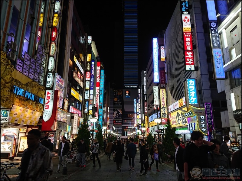 nEO_IMG_新宿夜景 (8) nEO_IMG_新宿夜景 (8)