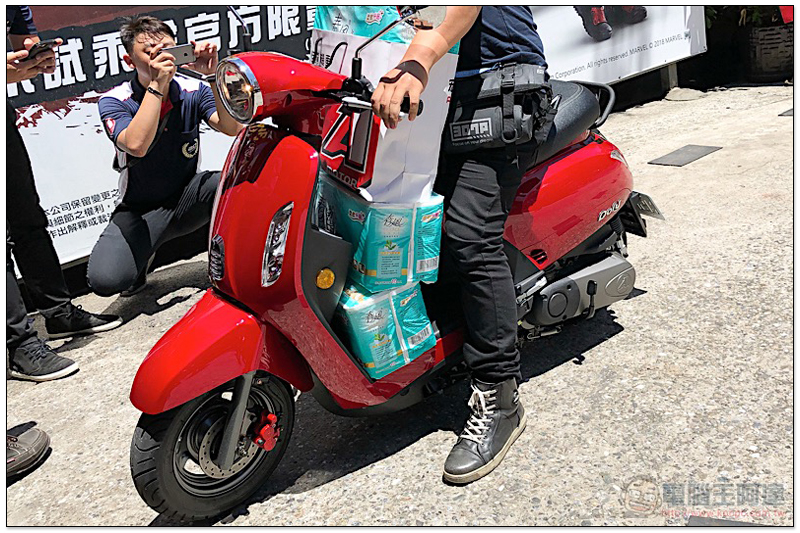 最強買菜車 宏佳騰 Dory115 「裝好載滿」的日常購物體驗(影片) - 電腦王阿達 最強買菜車 宏佳騰 Dory115 「裝好載滿」的日常購物體驗(影片) - 電腦王阿達