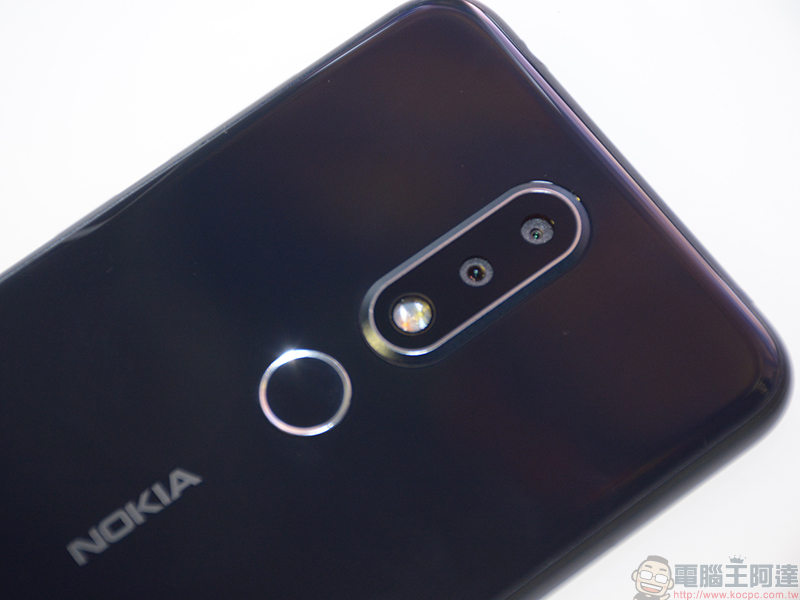Nokia 6.1 Plus 有型登場,香蕉機 Nokia 8110 4G 同步在台推出 - 電腦王阿達 Nokia 6.1 Plus 有型登場,香蕉機 Nokia 8110 4G 同步在台推出 - 電腦王阿達