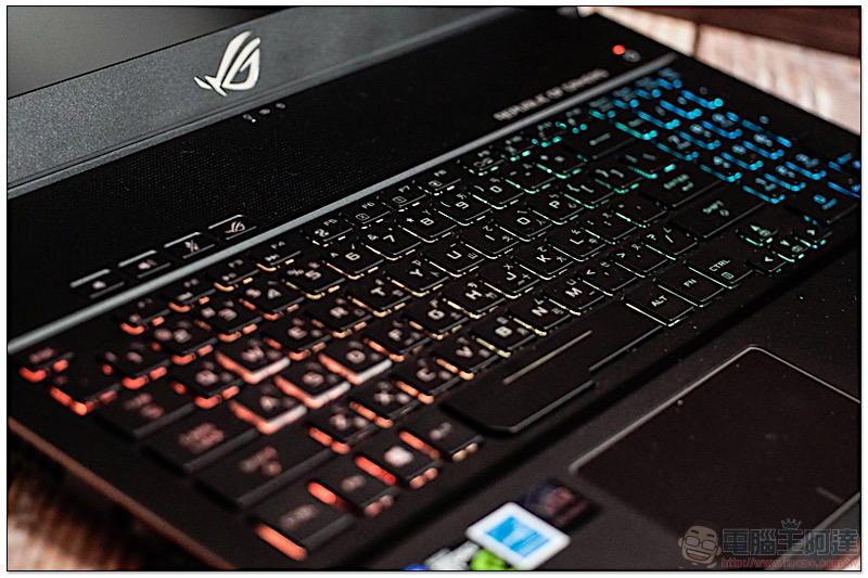 ROG Zephyrus M GM501 開箱 評測:搭載 GPU 切換機能的進化版電競筆電 - 電腦王阿達 ROG Zephyrus M GM501 開箱 評測:搭載 GPU 切換機能的進化版電競筆電 - 電腦王阿達
