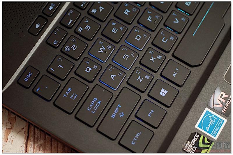 ROG Zephyrus M GM501 開箱 評測:搭載 GPU 切換機能的進化版電競筆電 - 電腦王阿達 ROG Zephyrus M GM501 開箱 評測:搭載 GPU 切換機能的進化版電競筆電 - 電腦王阿達