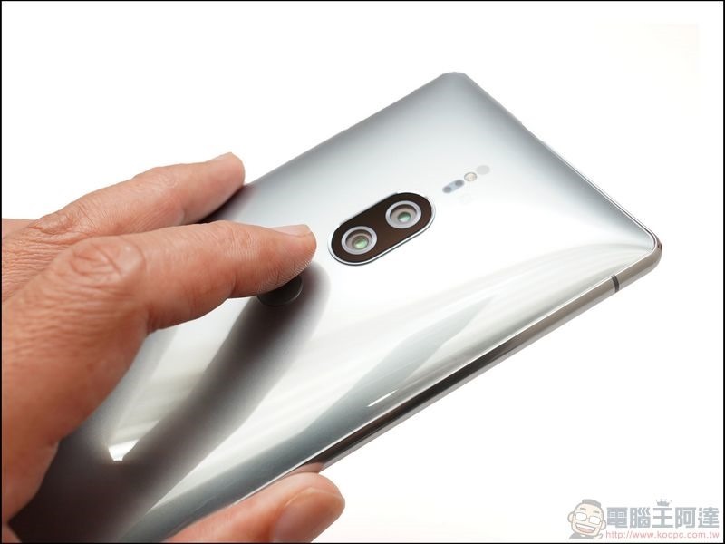 Sony Xperia XZ2 Premium 開箱 - 20 Sony Xperia XZ2 Premium 開箱 - 20