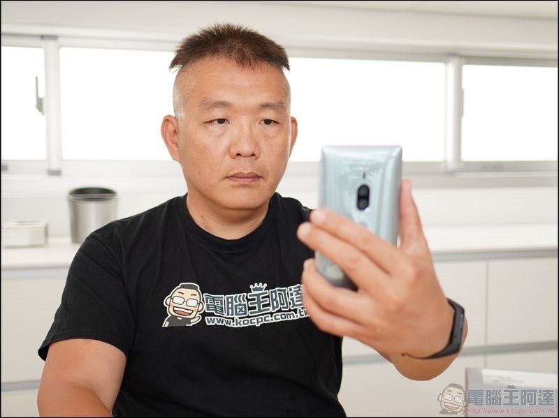 Sony Xperia XZ2 Premium 開箱 - 33 Sony Xperia XZ2 Premium 開箱 - 33