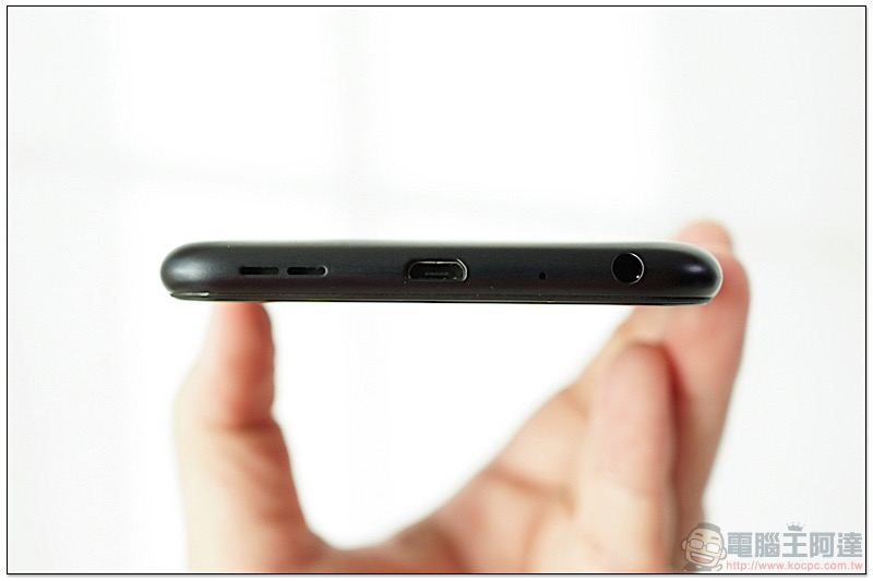 ASUS ZenFone Max Pro 開箱 、評測、評價 性能電力怪獸當之無愧 - 電腦王阿達 ASUS ZenFone Max Pro 開箱 、評測、評價 性能電力怪獸當之無愧 - 電腦王阿達