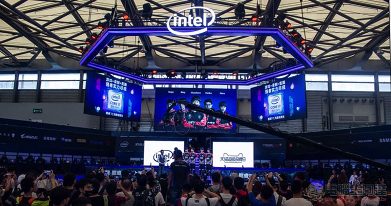 Intel Core 第 9 代處理器 Intel Core 第 9 代處理器