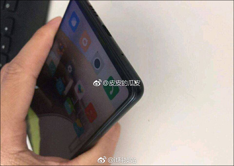小米MIX 3 真機諜照曝光,下巴更窄了 - 電腦王阿達 小米MIX 3 真機諜照曝光,下巴更窄了 - 電腦王阿達