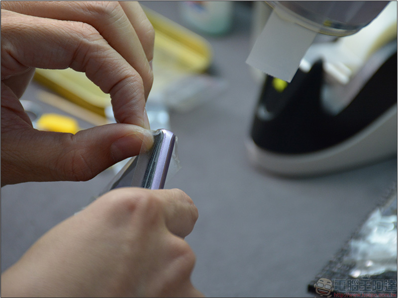 Samsung Galaxy Note 9 膜斯密碼 3D滿版強化玻璃保護貼+全機包膜 施工三部曲,讓你安心用新機 - 電腦王阿達 Samsung Galaxy Note 9 膜斯密碼 3D滿版強化玻璃保護貼+全機包膜 施工三部曲,讓你安心用新機 - 電腦王阿達