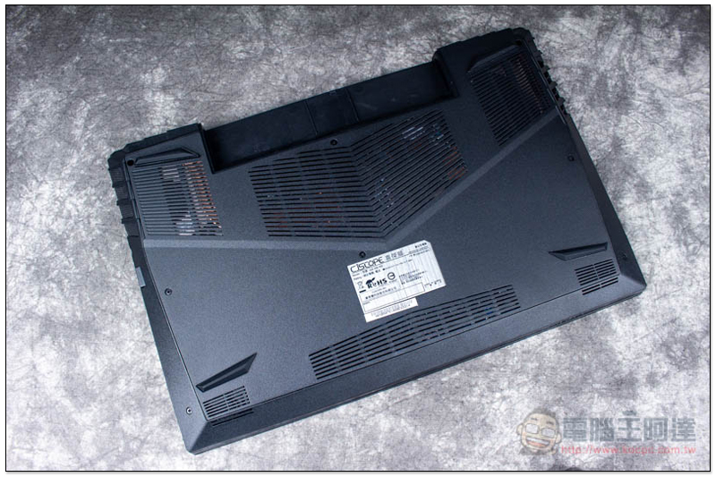 喜傑獅 CJSCOPE QX-350 RX 筆電開箱、評測 擁有桌上型效能,遊戲與工作兼具的超值選擇 - 電腦王阿達 喜傑獅 CJSCOPE QX-350 RX 筆電開箱、評測 擁有桌上型效能,遊戲與工作兼具的超值選擇 - 電腦王阿達