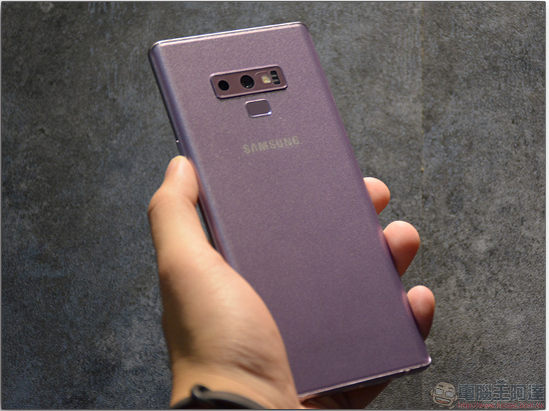 Samsung Galaxy Note 9 膜斯密碼 3D滿版強化玻璃保護貼+全機包膜 施工三部曲,讓你安心用新機 - 電腦王阿達 Samsung Galaxy Note 9 膜斯密碼 3D滿版強化玻璃保護貼+全機包膜 施工三部曲,讓你安心用新機 - 電腦王阿達
