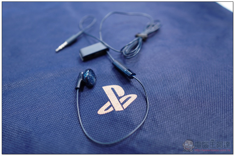 羨慕嫉妒恨, PlayStation 4 Pro 五億台紀念機 直接開箱給你看 - 電腦王阿達 羨慕嫉妒恨, PlayStation 4 Pro 五億台紀念機 直接開箱給你看 - 電腦王阿達
