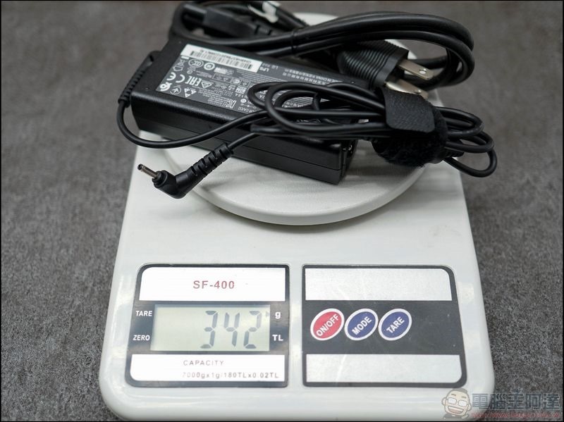 小米 65W 充電器 MAGNETO 磁吸線 -15 小米 65W 充電器 MAGNETO 磁吸線 -15