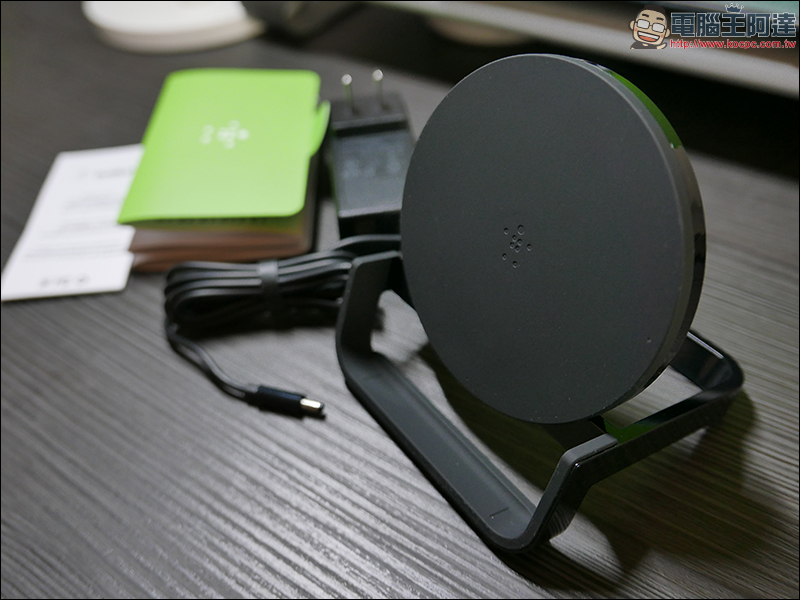 Belkin Boost Up 系列 7.5W/10W 無線充電盤 、 無線充電桌架 動手玩 - 電腦王阿達 Belkin Boost Up 系列 7.5W/10W 無線充電盤 、 無線充電桌架 動手玩 - 電腦王阿達