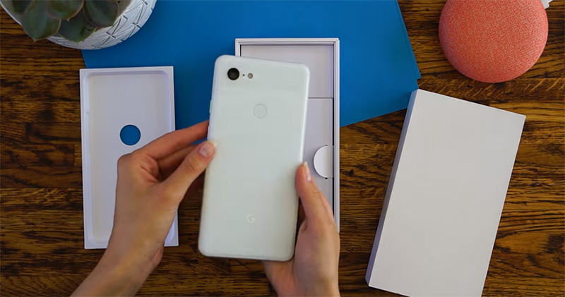 Google Pixel 3 XL 在烏克蘭黑市出售,完整高解析開箱影片流出 - 電腦王阿達 Google Pixel 3 XL 在烏克蘭黑市出售,完整高解析開箱影片流出 - 電腦王阿達