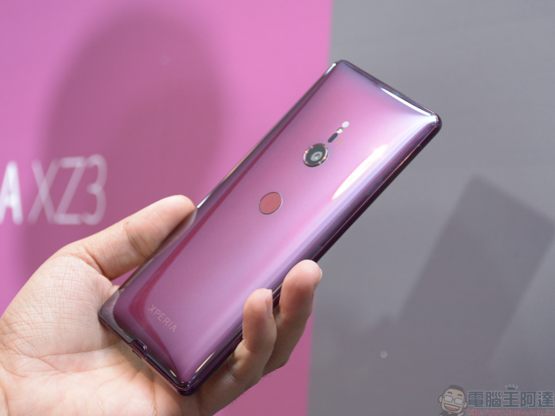 Sony Xperia XZ3 正式發表,側邊操控與智慧啟動新技術令人驚艷 - 電腦王阿達 Sony Xperia XZ3 正式發表,側邊操控與智慧啟動新技術令人驚艷 - 電腦王阿達