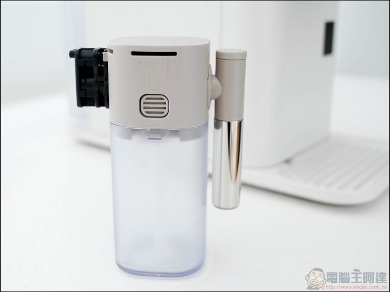 Nespresso Lattissima One 開箱 - 11 Nespresso Lattissima One 開箱 - 11