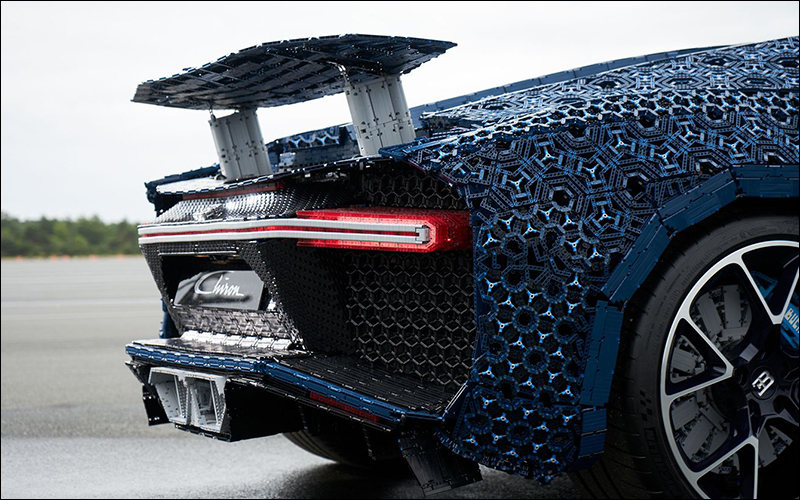 LEGO樂高 打造1:1的 Bugatti Chiron 超跑樂高版,還真的可以開! - 電腦王阿達 LEGO樂高 打造1:1的 Bugatti Chiron 超跑樂高版,還真的可以開! - 電腦王阿達