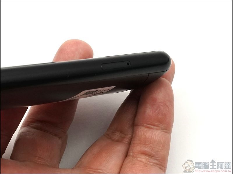 iFLYTEK Easy Trans 800 雙向語音翻譯機 開箱 -07 iFLYTEK Easy Trans 800 雙向語音翻譯機 開箱 -07