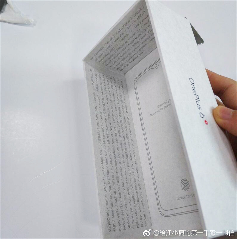 OnePlus 6T 包裝盒疑似曝光,支援螢幕指紋辨識 - 電腦王阿達 OnePlus 6T 包裝盒疑似曝光,支援螢幕指紋辨識 - 電腦王阿達
