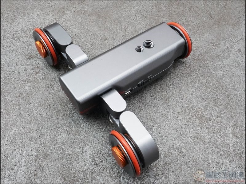 Wewow 電動攝影滑軌車 開箱 - 04 Wewow 電動攝影滑軌車 開箱 - 04