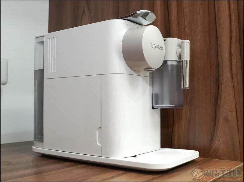 膠囊回收免郵資環保新登場! Nespresso Lattissima One 咖啡機開箱 - 電腦王阿達 膠囊回收免郵資環保新登場! Nespresso Lattissima One 咖啡機開箱 - 電腦王阿達