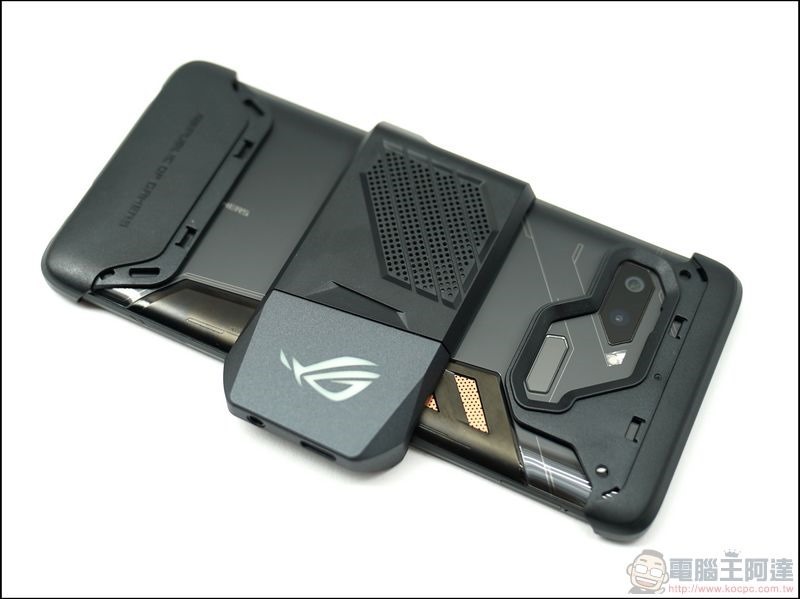 ROG Phone 大全套開箱 - 61 ROG Phone 大全套開箱 - 61