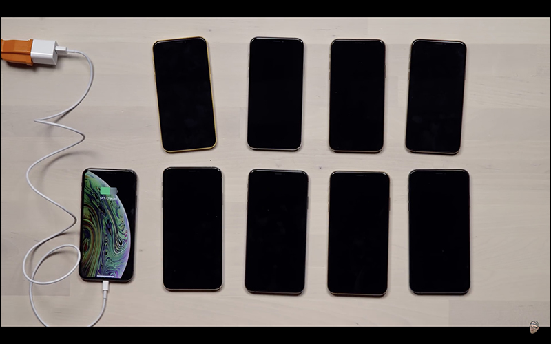 Apple iPhone XS / XS Max 驚傳充電 Bug :插上充電線無法自動開始充電(實測結果:確實會發生) - 電腦王阿達 Apple iPhone XS / XS Max 驚傳充電 Bug :插上充電線無法自動開始充電(實測結果:確實會發生) - 電腦王阿達
