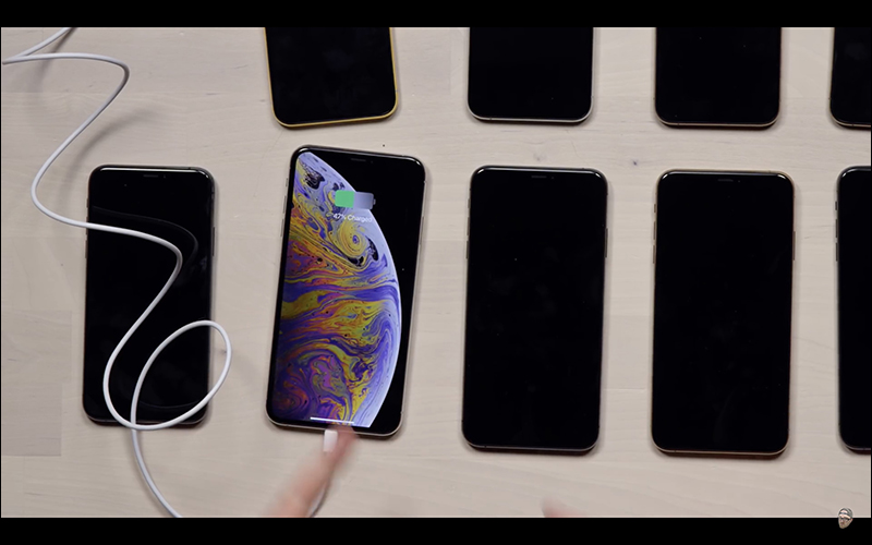 Apple iPhone XS / XS Max 驚傳充電 Bug :插上充電線無法自動開始充電(實測結果:確實會發生) - 電腦王阿達 Apple iPhone XS / XS Max 驚傳充電 Bug :插上充電線無法自動開始充電(實測結果:確實會發生) - 電腦王阿達