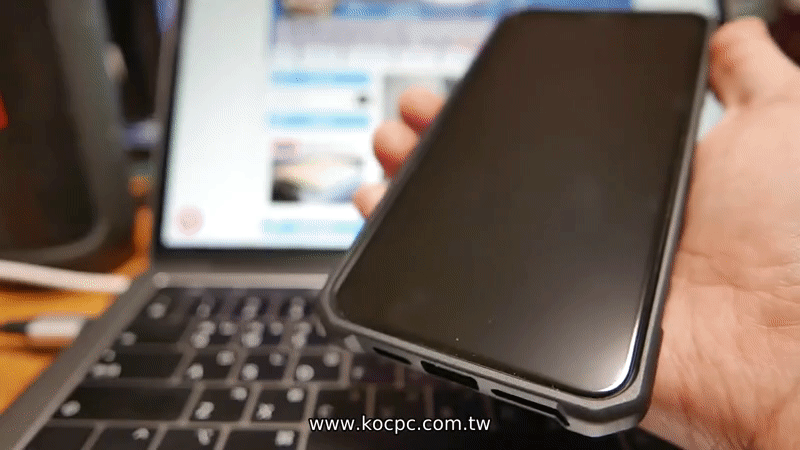Apple iPhone XS / XS Max 驚傳充電 Bug :插上充電線無法自動開始充電(實測結果:確實會發生) - 電腦王阿達 Apple iPhone XS / XS Max 驚傳充電 Bug :插上充電線無法自動開始充電(實測結果:確實會發生) - 電腦王阿達
