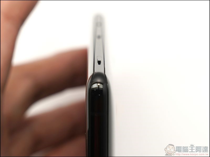 Sony Xperia XZ3 開箱 - 11 Sony Xperia XZ3 開箱 - 11