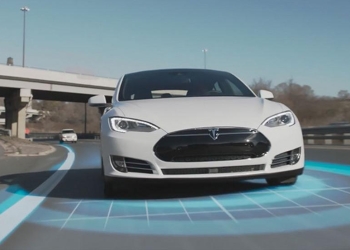 AutoPilot 比人類開車還要安全？TESLA 用數字證明其安全性