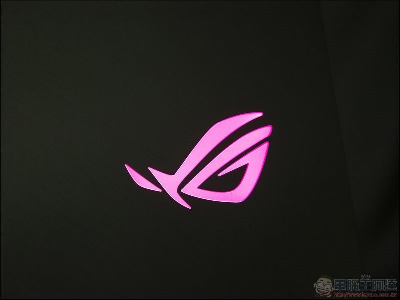 ROG Strix SCAR II 開箱 GL704 評測 - 10 ROG Strix SCAR II 開箱 GL704 評測 - 10