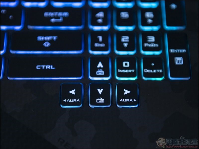 ROG Strix SCAR II 開箱 GL704 評測 - 17 ROG Strix SCAR II 開箱 GL704 評測 - 17